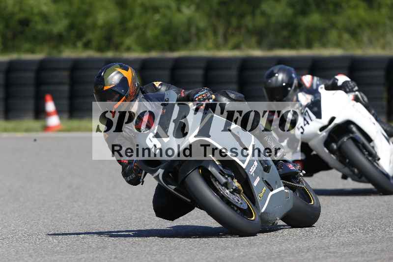 /43 08.08.2025 Discover the Bike ADR/Race 3 rot/91